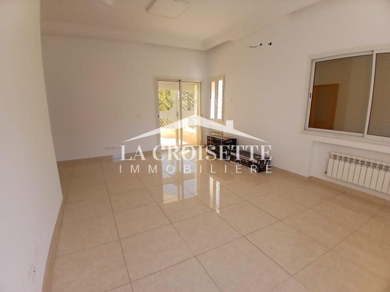 Etage de villa S+4 aux Berges du Lac 2